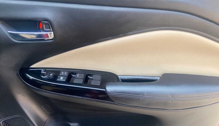 2022 Toyota Glanza G, Petrol, Manual, 17,067 km, Driver Side Door Panels Control