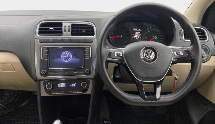 2019 Volkswagen Vento HIGHLINE PLUS 1.2 AT 16 ALLOY, Petrol, Automatic, 16,897 km, Steering Wheel Close Up