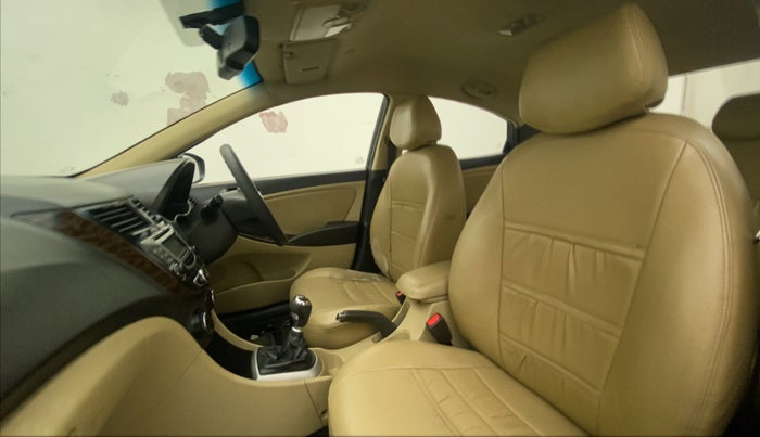 2013 Hyundai Verna FLUIDIC 1.6 VTVT SX OPT, Petrol, Manual, 86,498 km, Right Side Front Door Cabin