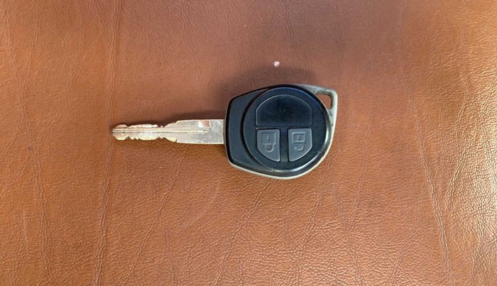 2016 Maruti Wagon R 1.0 VXI AMT, Petrol, Automatic, 45,793 km, Key Close Up