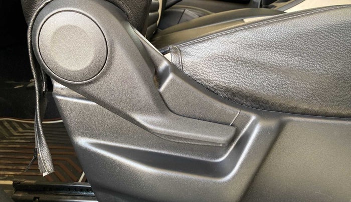 2023 Maruti New Wagon-R LXI 1.0, Petrol, Manual, 6,587 km, Driver Side Adjustment Panel
