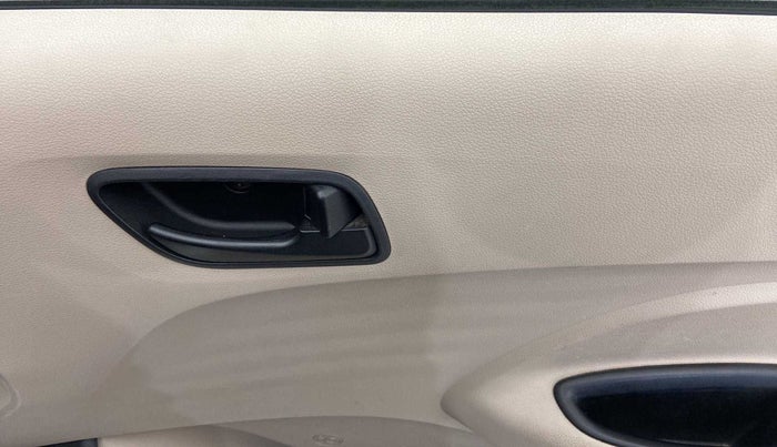 2020 Hyundai NEW SANTRO SPORTZ CNG, CNG, Manual, 63,302 km, Driver Side Door Panels Control