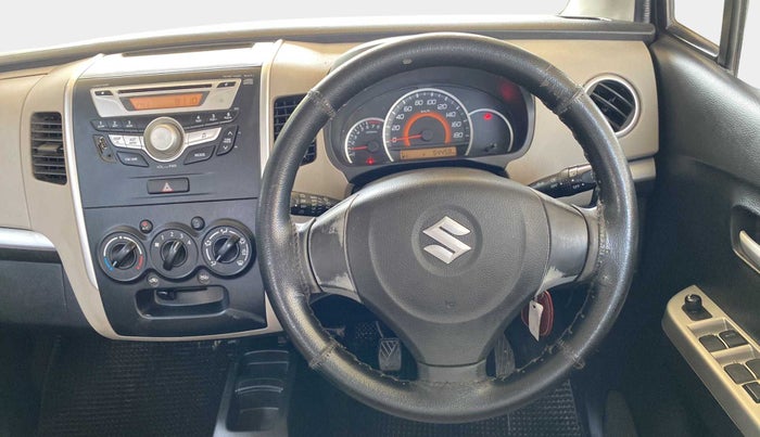2014 Maruti Wagon R 1.0 VXI, Petrol, Manual, 54,429 km, Steering Wheel Close Up