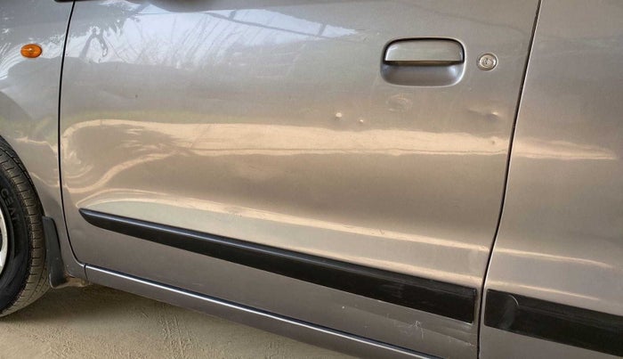 2014 Maruti Wagon R 1.0 VXI, Petrol, Manual, 54,429 km, Front passenger door - Minor scratches