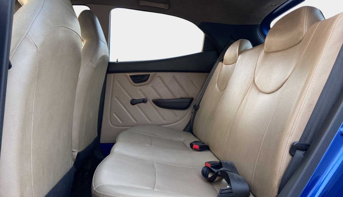 2018 Hyundai Eon ERA +, Petrol, Manual, 46,230 km, Right Side Rear Door Cabin