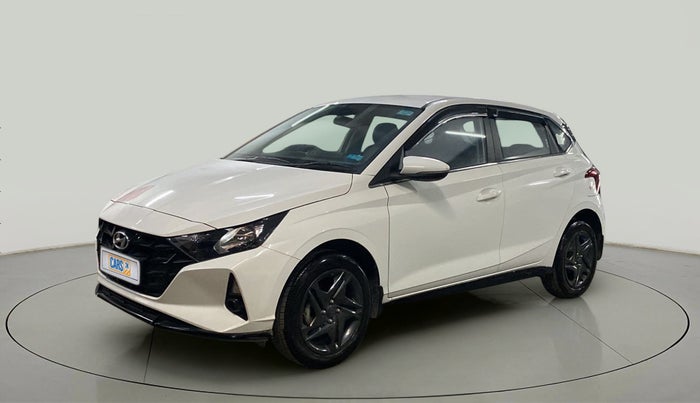 2022 Hyundai NEW I20 SPORTZ 1.2 MT, Petrol, Manual, 17,310 km, Left Front Diagonal