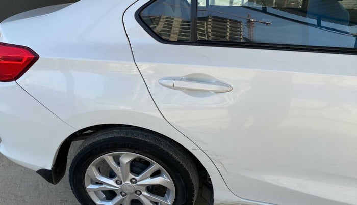 2018 Honda Amaze 1.2L I-VTEC VX, Petrol, Manual, 39,357 km, Right quarter panel - Minor scratches