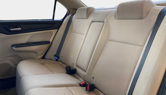 2018 Honda Amaze 1.2L I-VTEC VX, Petrol, Manual, 39,357 km, Right Side Rear Door Cabin