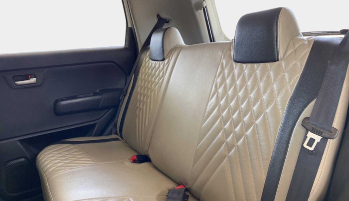 2019 Maruti New Wagon-R ZXI 1.2, Petrol, Manual, 37,303 km, Right Side Rear Door Cabin