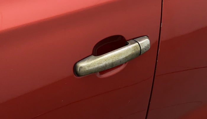 2017 Maruti Vitara Brezza LDI (O), Diesel, Manual, 82,218 km, Front passenger door - Chrome on handle has slight discoularation