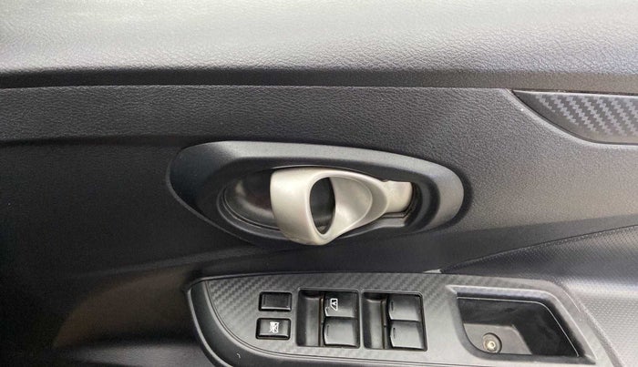2019 Datsun Go Plus T(O), Petrol, Manual, 30,616 km, Driver Side Door Panels Control