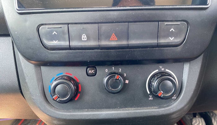 2020 Renault Kwid RXL 1.0, Petrol, Manual, 19,036 km, AC Unit - Directional switch has minor damage
