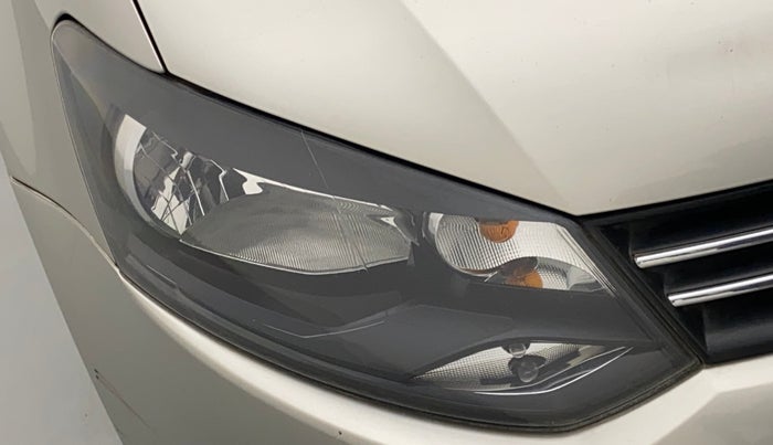 2013 Volkswagen Vento HIGHLINE DIESEL 1.6, Diesel, Manual, 98,187 km, Right headlight - Minor scratches