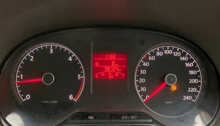 2013 Volkswagen Vento HIGHLINE DIESEL 1.6, Diesel, Manual, 98,187 km, Odometer Image