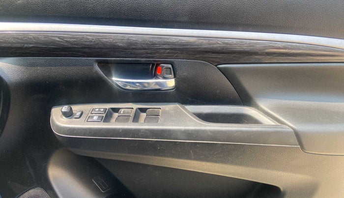 2019 Maruti XL6 ALPHA MT, Petrol, Manual, 22,952 km, Driver Side Door Panels Control