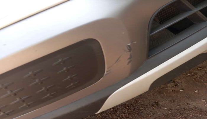 2020 Hyundai VENUE SX 1.5 CRDI, Diesel, Manual, 40,431 km, Front bumper - Minor scratches