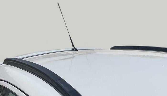 2015 Hyundai Grand i10 ASTA 1.2 KAPPA VTVT, Petrol, Manual, 47,227 km, Roof - Antenna has minor damage