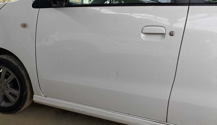 2018 Maruti Wagon R 1.0 VXI+ AMT, Petrol, Automatic, 39,158 km, Front passenger door - Minor scratches