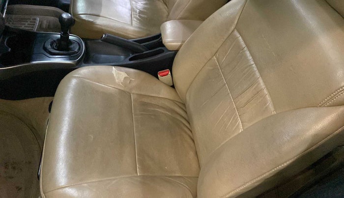 2015 Honda City 1.5L I-VTEC V MT, Petrol, Manual, 72,234 km, Front left seat (passenger seat) - Cover slightly torn