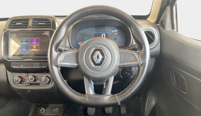 2020 Renault Kwid RXT 1.0 (O), Petrol, Manual, 54,195 km, Steering Wheel Close Up
