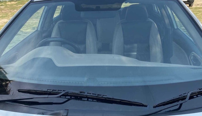2019 Hyundai Elite i20 SPORTZ PLUS 1.2, Petrol, Manual, 60,600 km, Front windshield - Minor spot on windshield