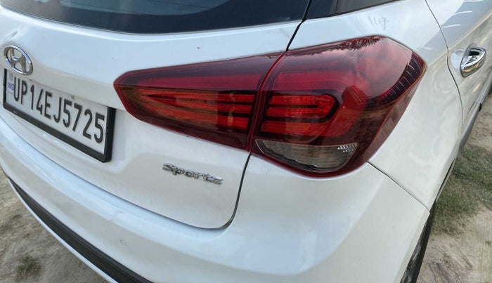 2019 Hyundai Elite i20 SPORTZ PLUS 1.2, Petrol, Manual, 60,600 km, Right tail light - Reverse gear light not functional