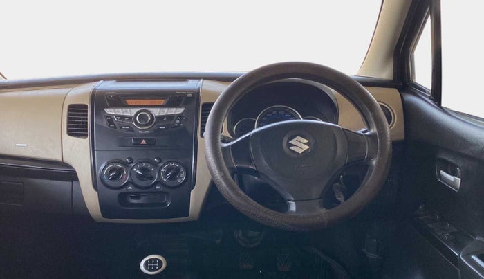 2017 Maruti Wagon R 1.0 VXI+, Petrol, Manual, 25,046 km, Steering Wheel Close Up