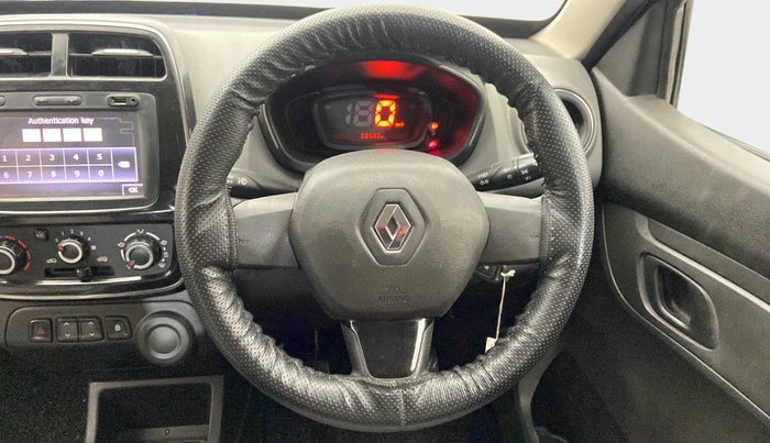 2018 Renault Kwid RXT 1.0 (O), Petrol, Manual, 56,606 km, Steering Wheel Close Up