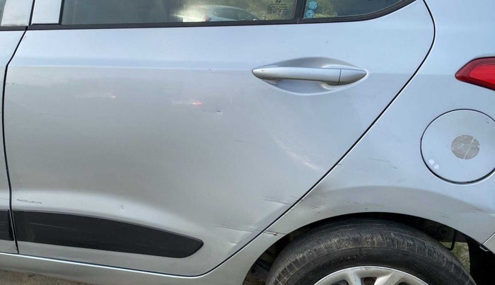2018 Hyundai Grand i10 SPORTZ 1.2 KAPPA VTVT, Petrol, Manual, 41,245 km, Rear left door - Slightly dented