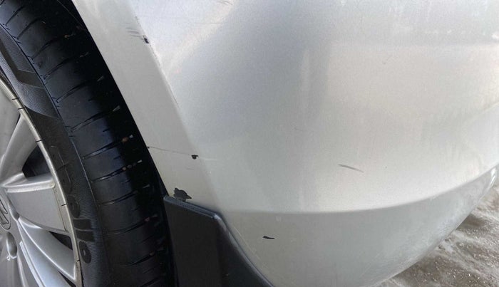 2015 Maruti Swift ZXI, Petrol, Manual, 81,909 km, Rear bumper - Minor scratches