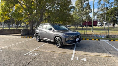 2023 Hyundai Tucson Highlander (awd) No Srf Automatic, 24k kms Petrol Car