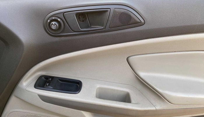 2016 Ford Ecosport AMBIENTE 1.5L PETROL, Petrol, Manual, 34,167 km, Driver Side Door Panels Control