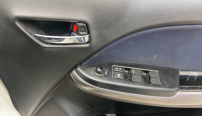 2021 Toyota Glanza G, Petrol, Manual, 33,106 km, Driver Side Door Panels Control