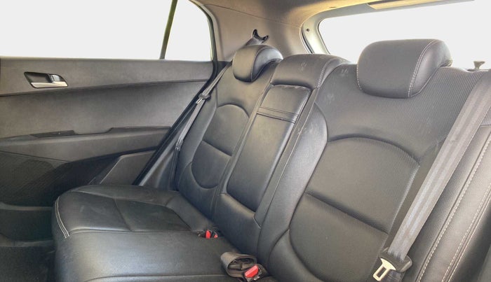 2018 Hyundai Creta SX 1.6 DIESEL, Diesel, Manual, 98,061 km, Right Side Rear Door Cabin