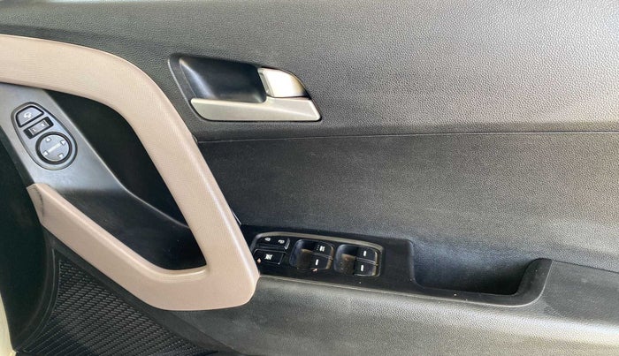 2018 Hyundai Creta SX 1.6 DIESEL, Diesel, Manual, 98,061 km, Driver Side Door Panels Control