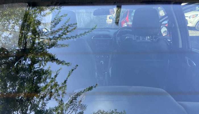 2018 Tata TIGOR XZ PETROL, Petrol, Manual, 52,488 km, Front windshield - Minor spot on windshield