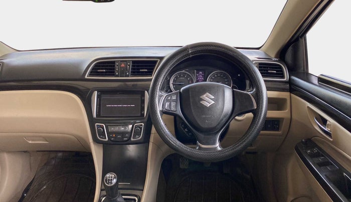 2015 Maruti Ciaz ZXI, Petrol, Manual, 67,612 km, Steering Wheel Close Up