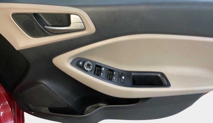 2015 Hyundai Elite i20 ASTA 1.2, Petrol, Manual, 46,691 km, Driver Side Door Panels Control