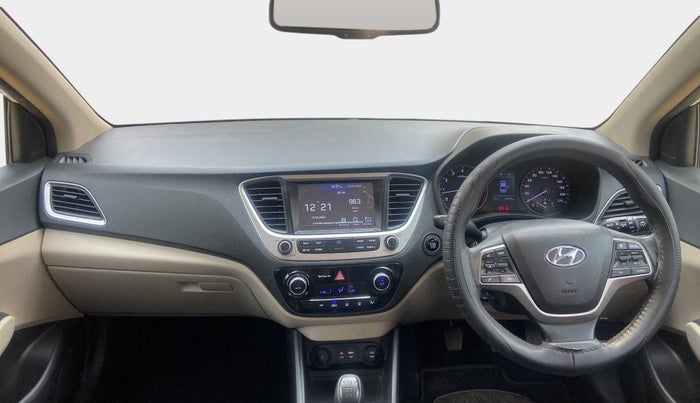 2018 Hyundai Verna 1.6 VTVT SX, Petrol, Manual, 28,369 km, Dashboard