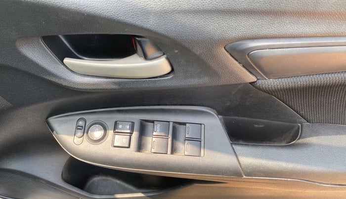 2019 Honda WR-V 1.2L I-VTEC S MT, Petrol, Manual, 20,314 km, Driver Side Door Panels Control