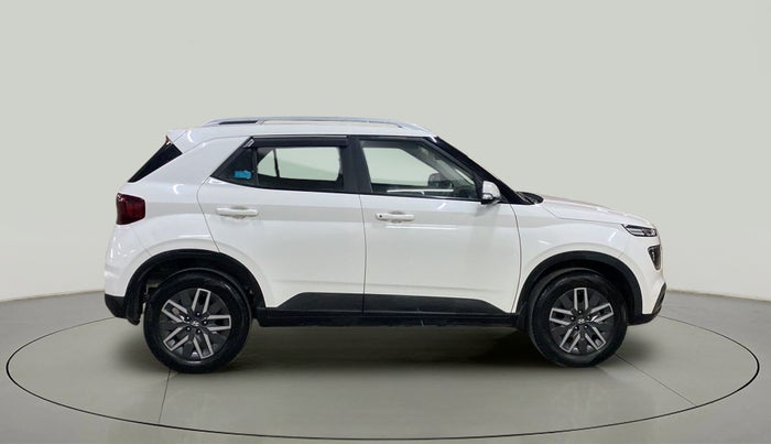 2022 Hyundai VENUE SX 1.0 TURBO, Petrol, Manual, 28,287 km, Right Side View