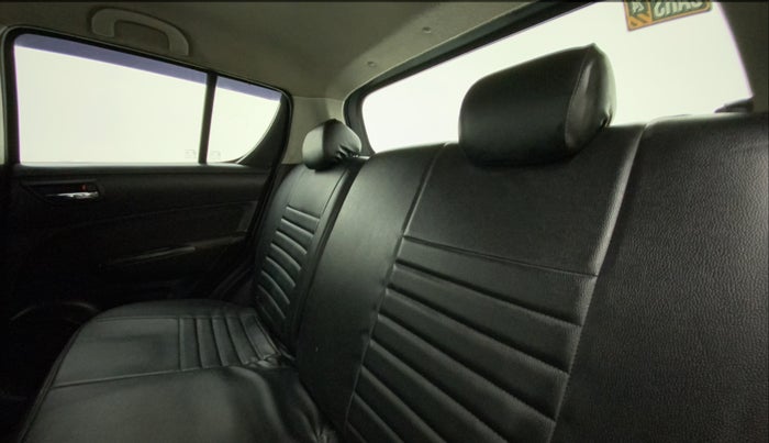 2015 Maruti Swift VDI ABS, Diesel, Manual, 1,16,760 km, Right Side Rear Door Cabin