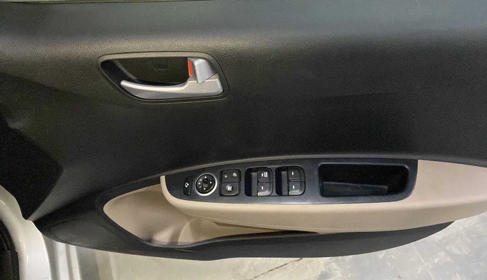 2016 Hyundai Xcent S 1.2, Petrol, Manual, 43,610 km, Driver Side Door Panels Control