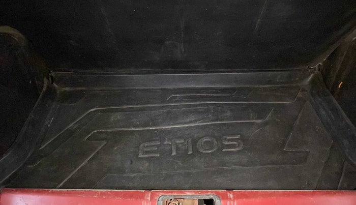 2013 Toyota Etios Liva GD, Diesel, Manual, 46,243 km, Boot Inside