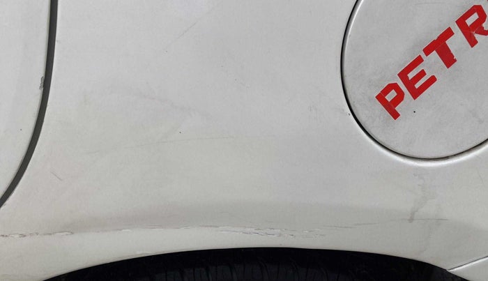 2014 Maruti Swift VXI, Petrol, Manual, 43,694 km, Left quarter panel - Minor scratches