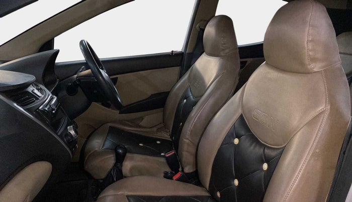 2012 Hyundai Eon ERA +, Petrol, Manual, 29,565 km, Right Side Front Door Cabin