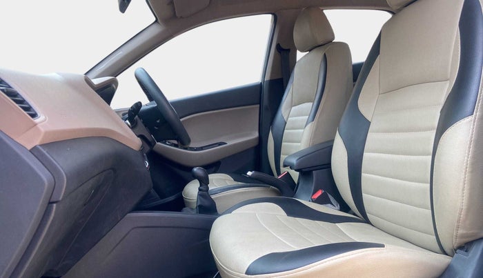2019 Hyundai Elite i20 SPORTZ PLUS 1.2, Petrol, Manual, 13,438 km, Right Side Front Door Cabin