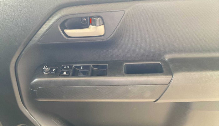 2022 Maruti New Wagon-R ZXI PLUS 1.2 AMT, Petrol, Automatic, 10,184 km, Driver Side Door Panels Control