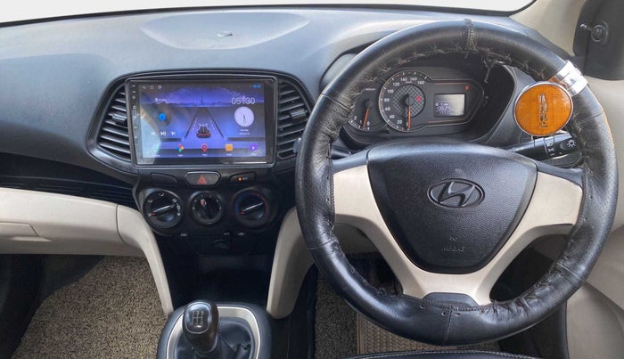 2019 Hyundai NEW SANTRO ERA, Petrol, Manual, 17,713 km, Steering Wheel Close Up