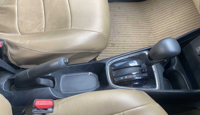 2019 Honda Amaze 1.2L I-VTEC VX CVT, Petrol, Automatic, 41,075 km, Gear Lever